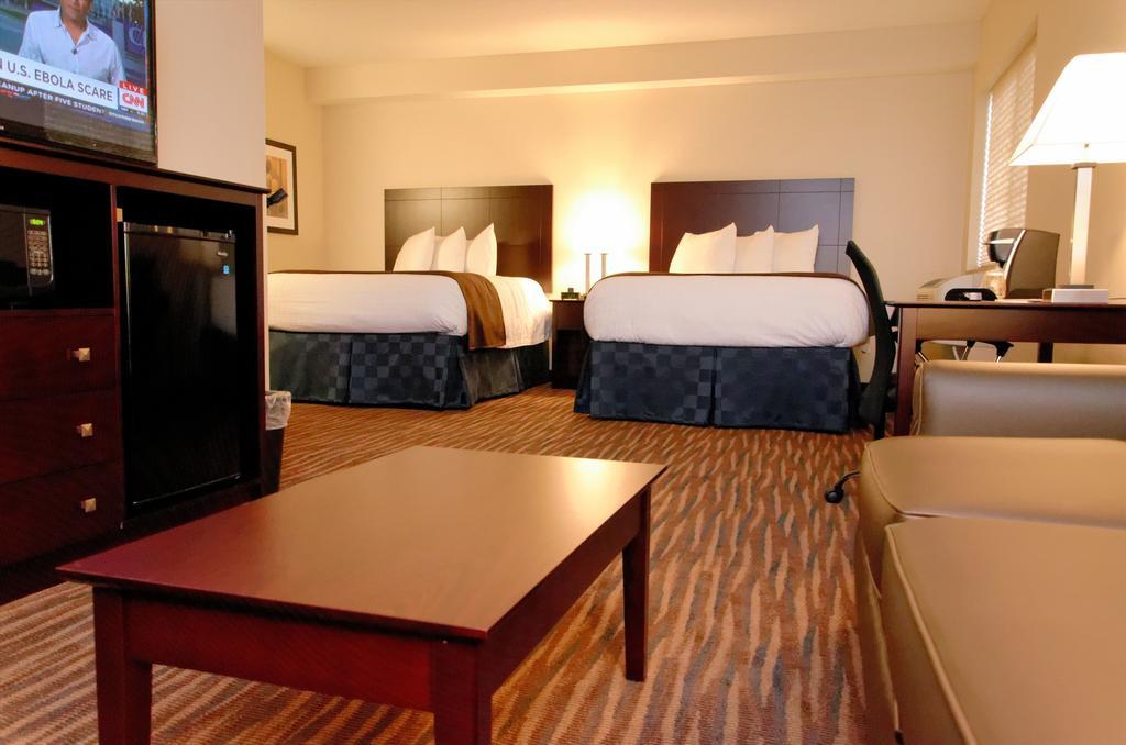 Cobblestone Inn & Suites Fort Madison Esterno foto