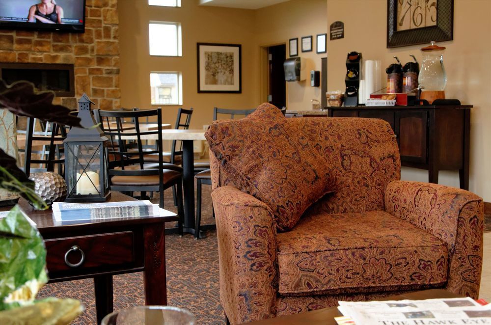 Cobblestone Inn & Suites Fort Madison Esterno foto