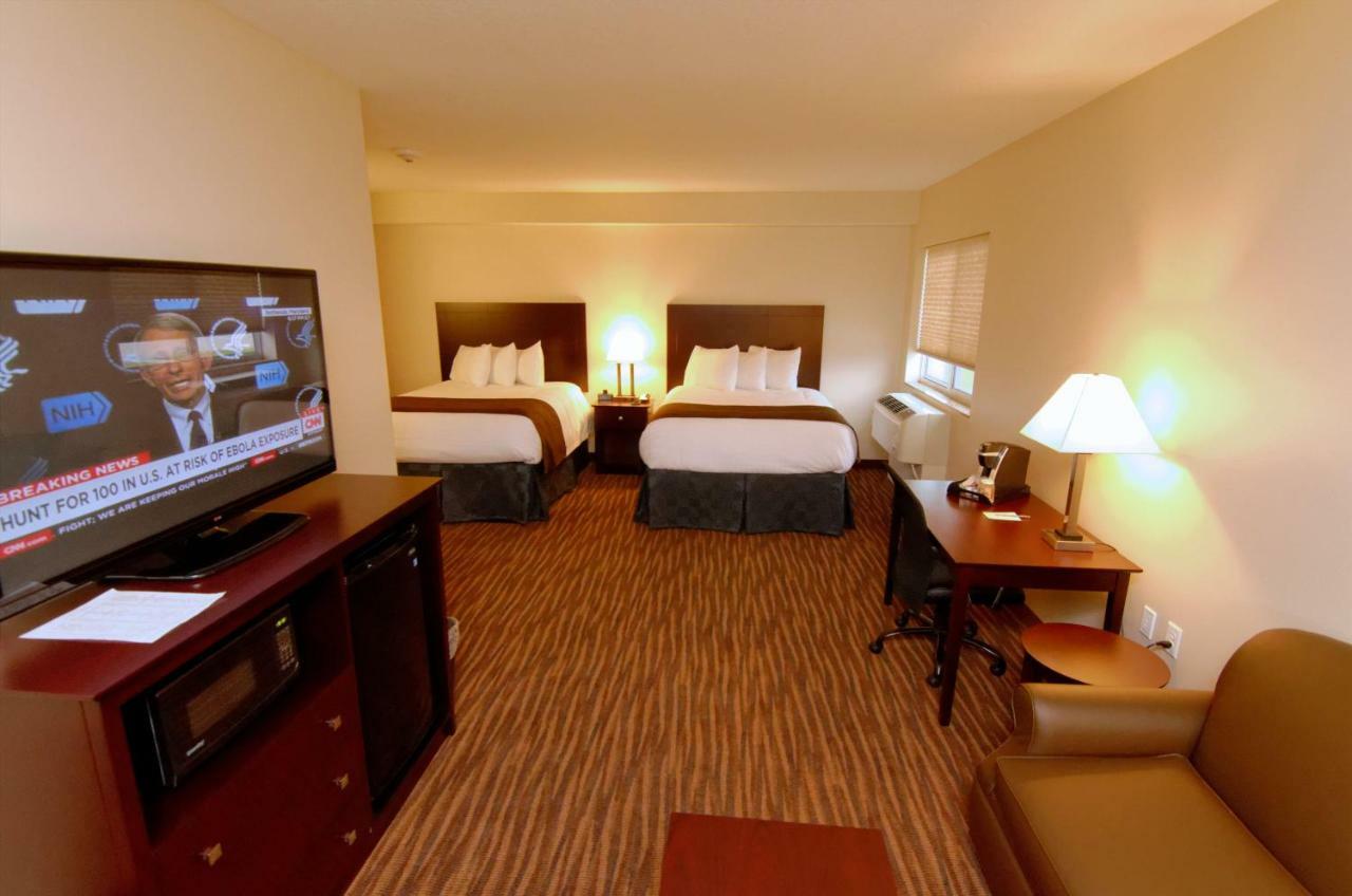 Cobblestone Inn & Suites Fort Madison Esterno foto