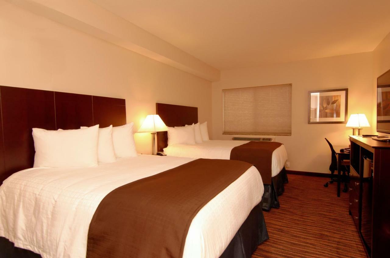 Cobblestone Inn & Suites Fort Madison Esterno foto
